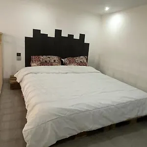 https://charmant-studio-avec-mezzanine-nice.fr-provencehotel.com